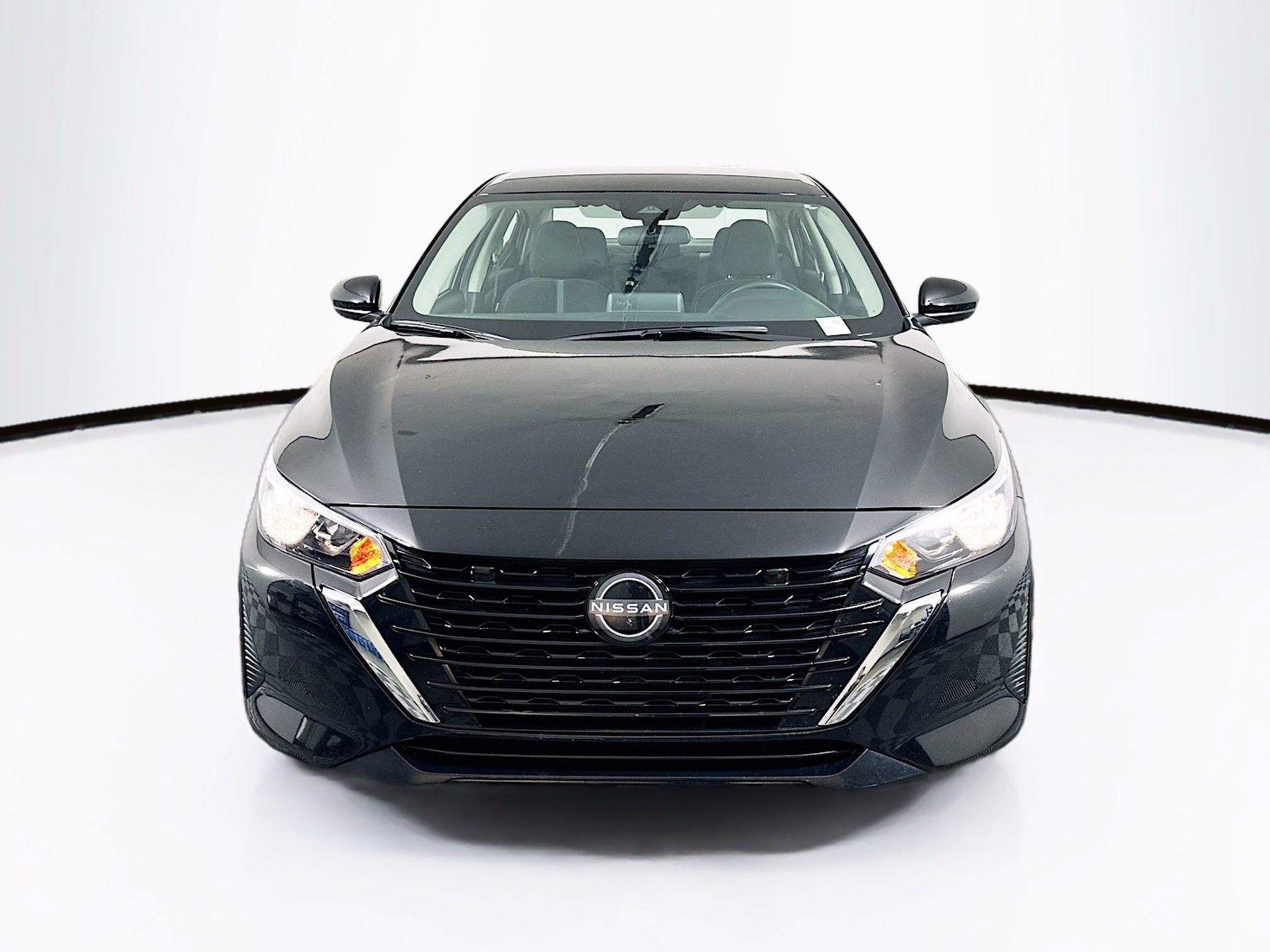 Used 2024 Nissan Sentra SV FWD image 2