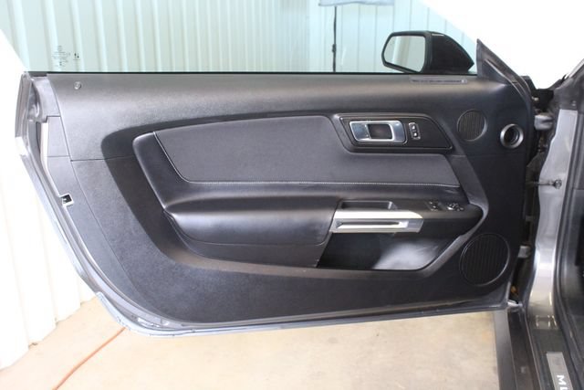 Used 2022 Ford Mustang GT w/ Equipment Group 301A RWD image 9