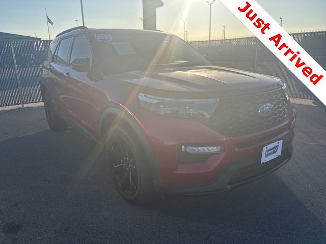 Used 2023 Ford Explorer ST w/ Equipment Group 401A image 5