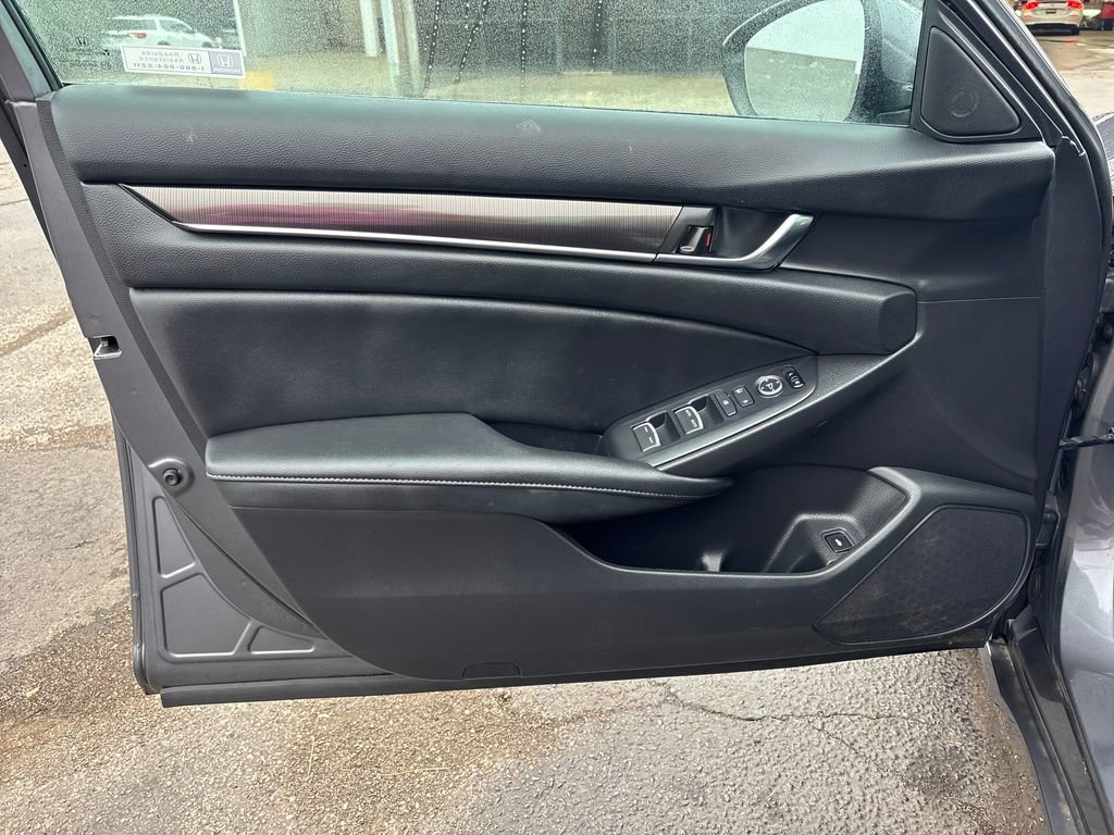 Used 2020 Honda Accord Sport image 14