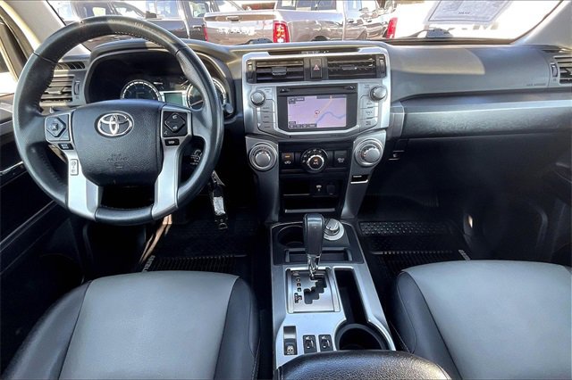 Used 2018 Toyota 4Runner SR5 Premium image 15