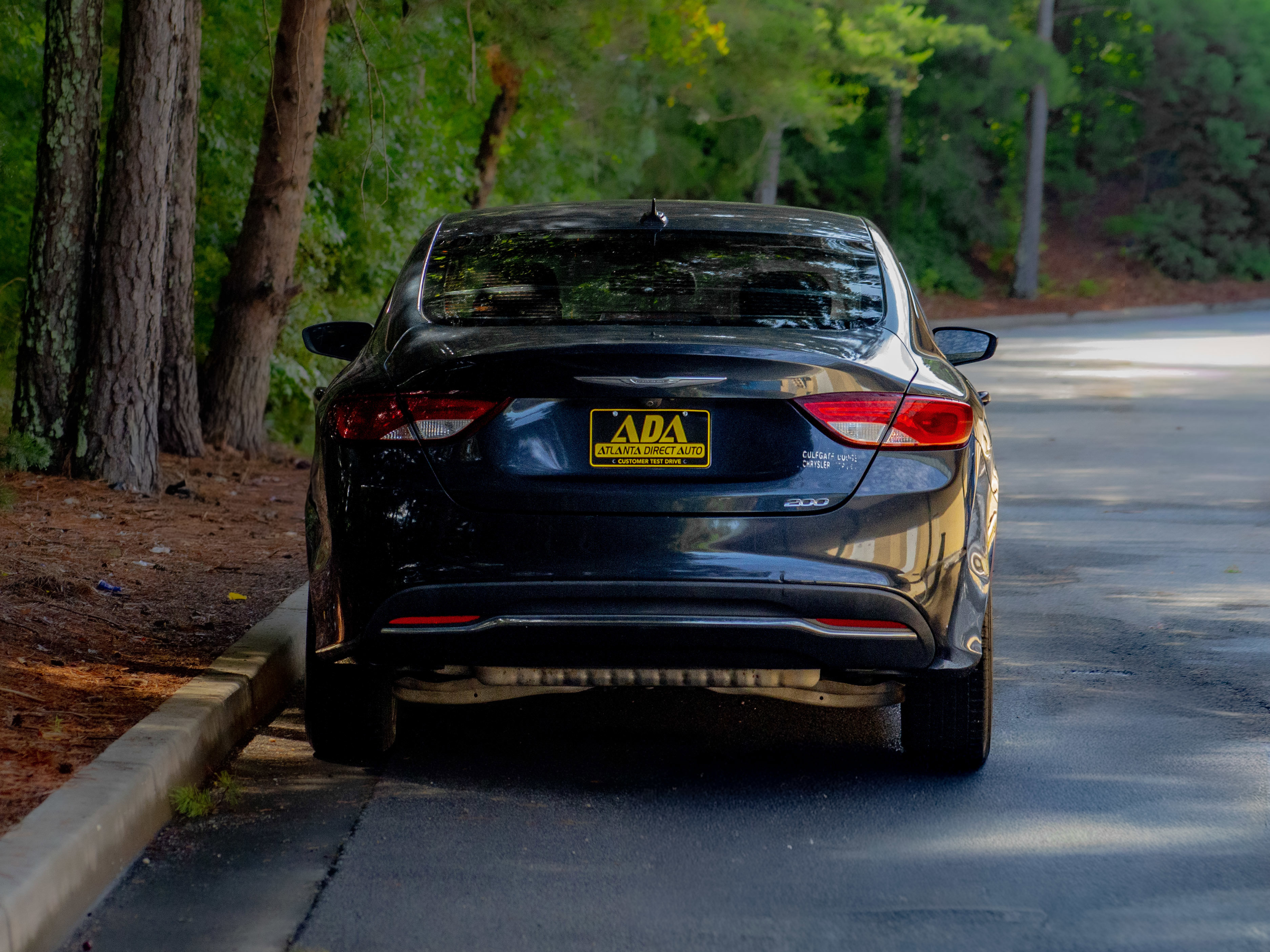 Used 2017 Chrysler 200 Limited Platinum image 34