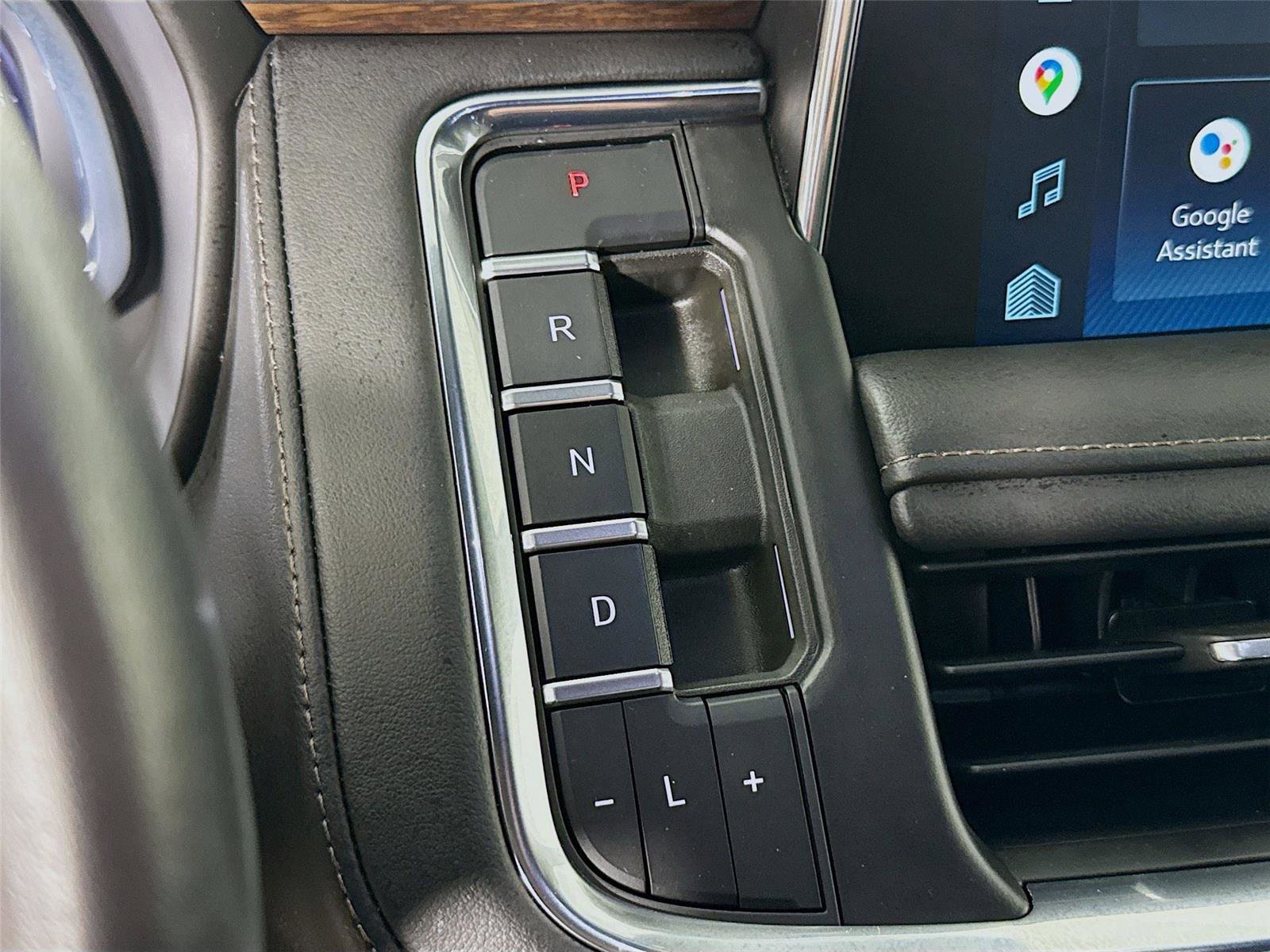 Used 2022 Chevrolet Tahoe High Country image 17