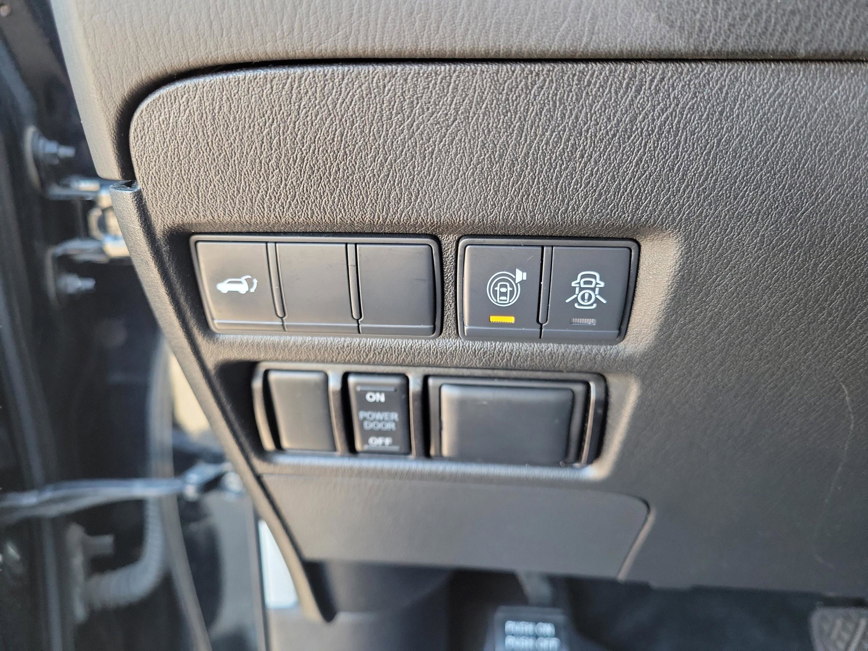 Certified 2020 Nissan Armada SL w/ Premium Package image 27