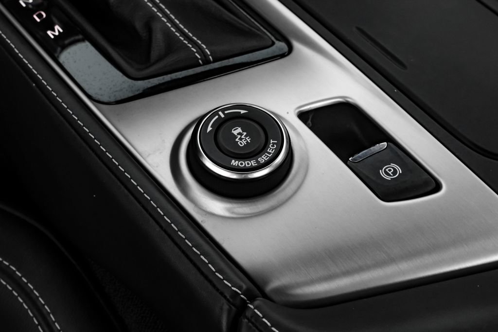 Used 2018 Chevrolet Corvette Z06 RWD image 24