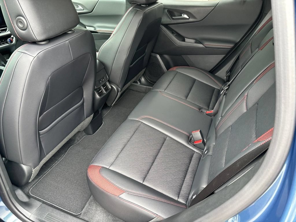 New 2027 Chevrolet Equinox RS w/ Safety and Technology Package AWD/4WD image 13