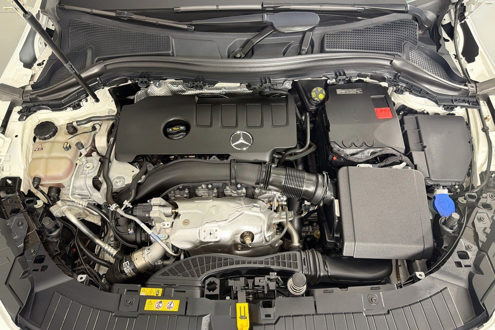 Used 2023 Mercedes-Benz GLA 250 image 11