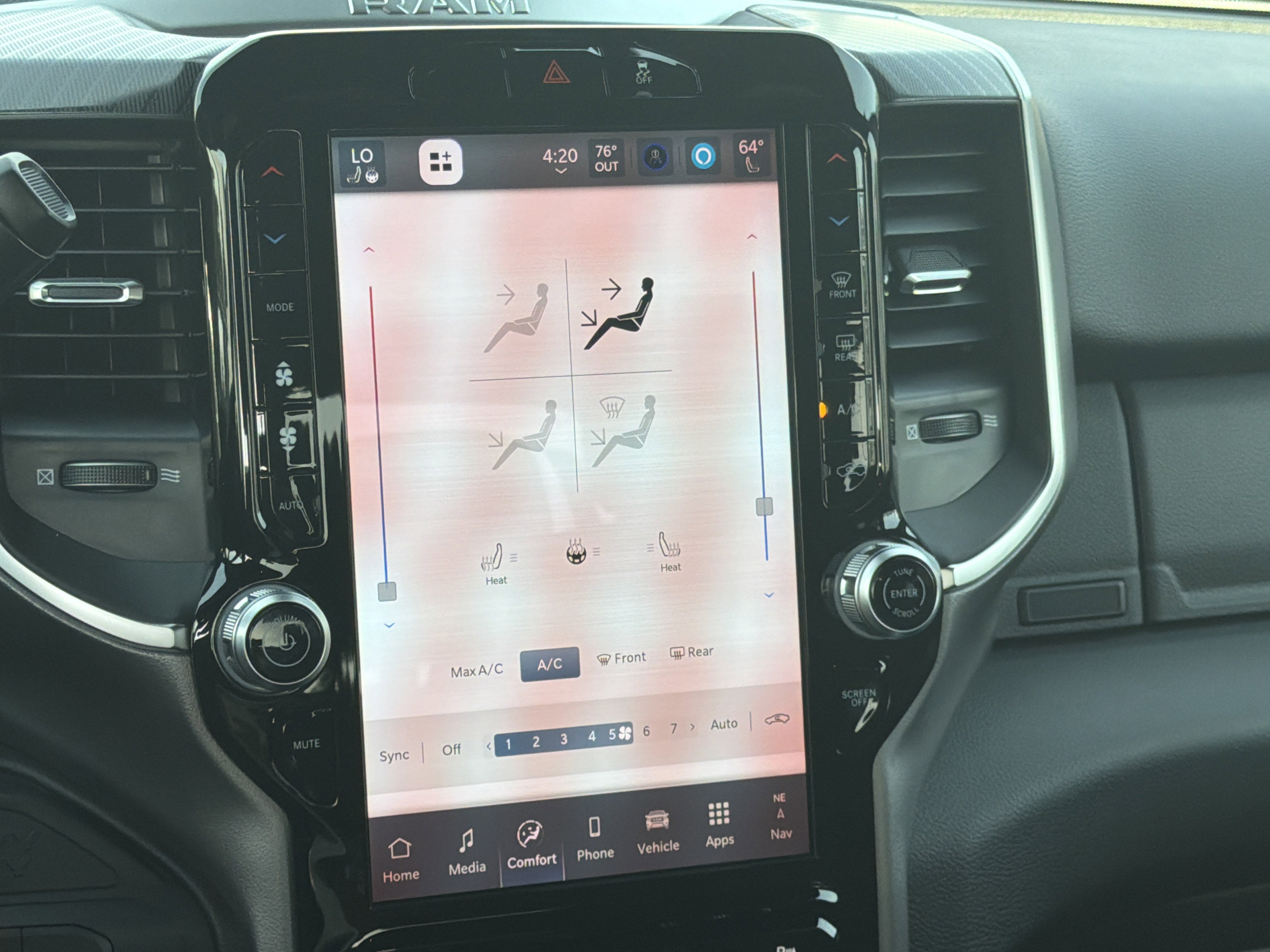 New 2026 RAM 2500 Big Horn image 33