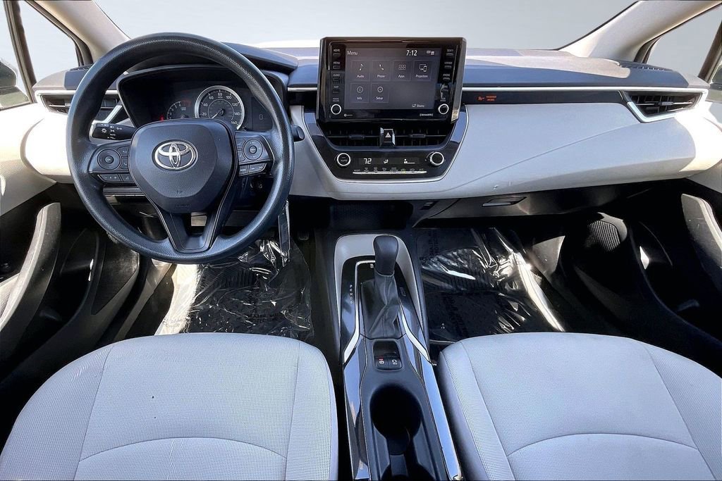 Used 2022 Toyota Corolla LE image 15