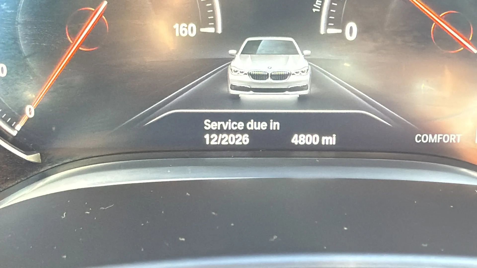 Used 2016 BMW 740i image 14