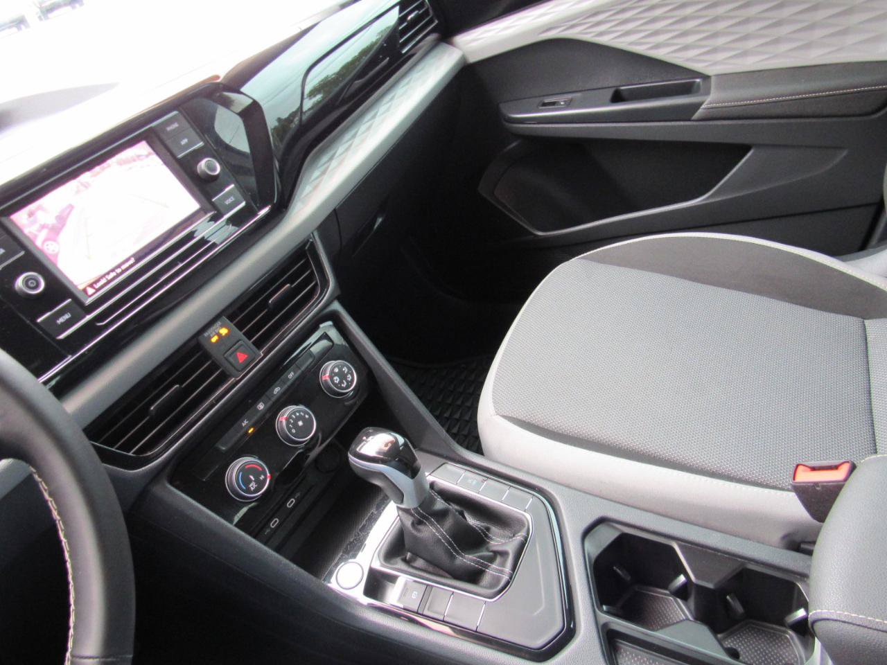 Used 2024 Volkswagen Taos S FWD image 29