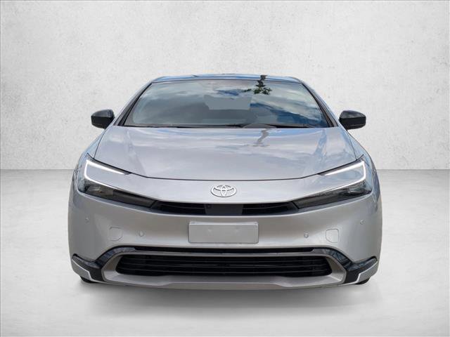 Used 2024 Toyota Prius Limited image 2