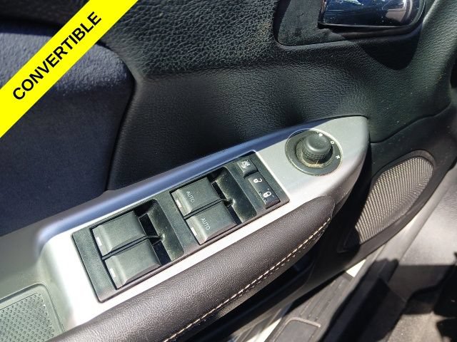 Used 2012 Chrysler 200 S FWD image 28