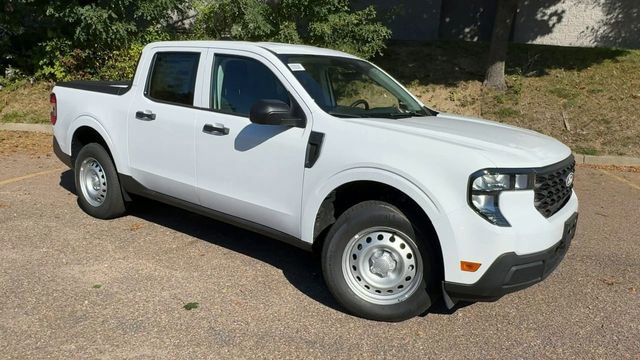 New 2025 Ford Maverick XL image 2