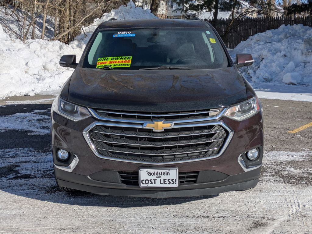 Used 2019 Chevrolet Traverse LT image 2