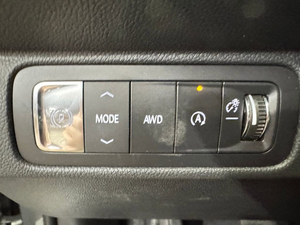 New 2026 Chevrolet Traverse LT AWD/4WD image 19