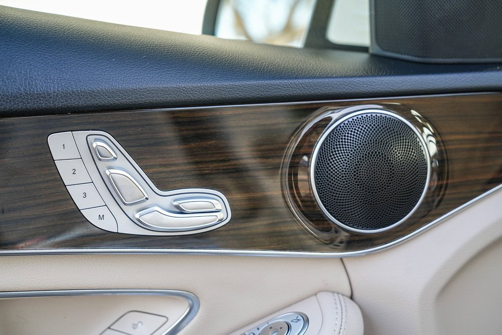Used 2017 Mercedes-Benz C 300 Sedan image 20