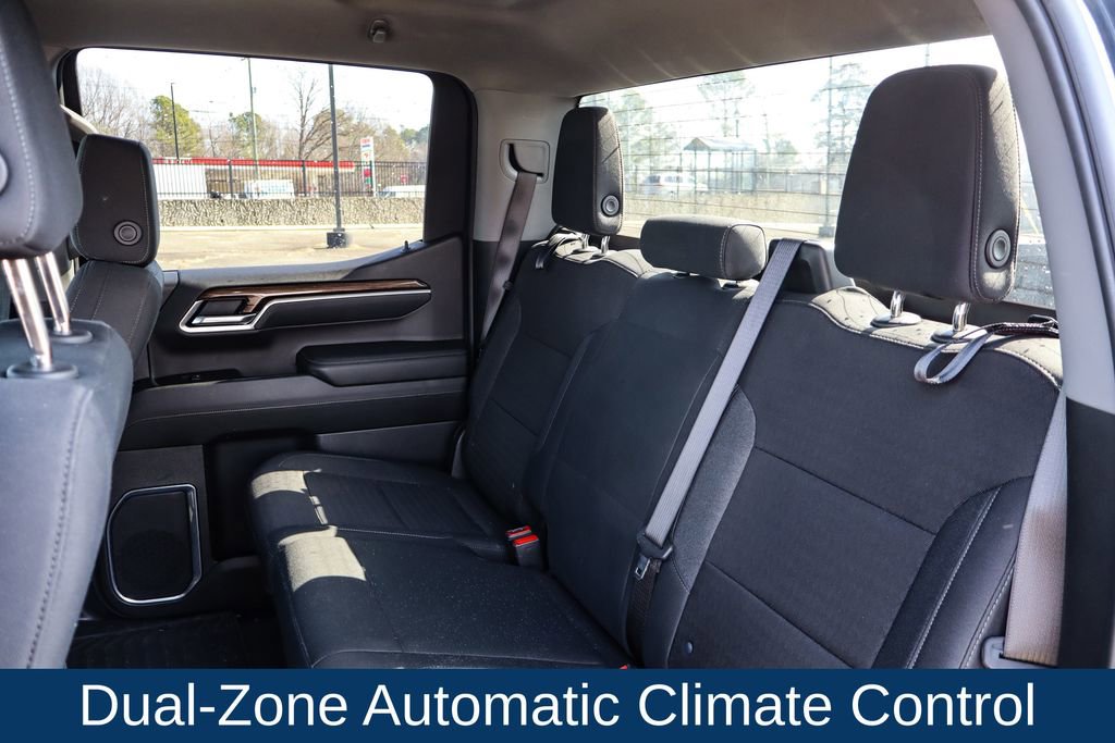 Used 2025 Chevrolet Silverado 1500 LT image 12