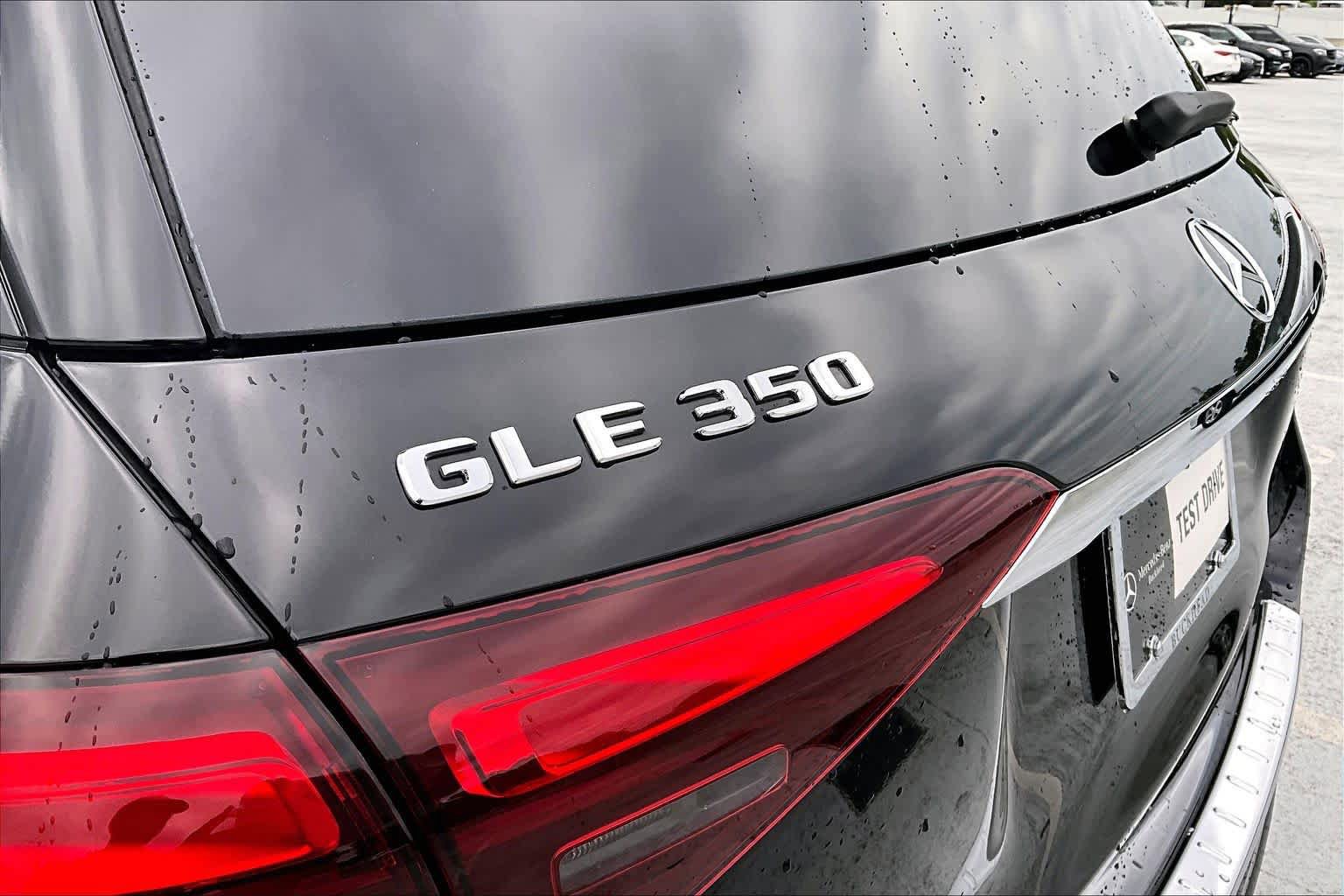 Used 2025 Mercedes-Benz GLE 350 4MATIC image 30