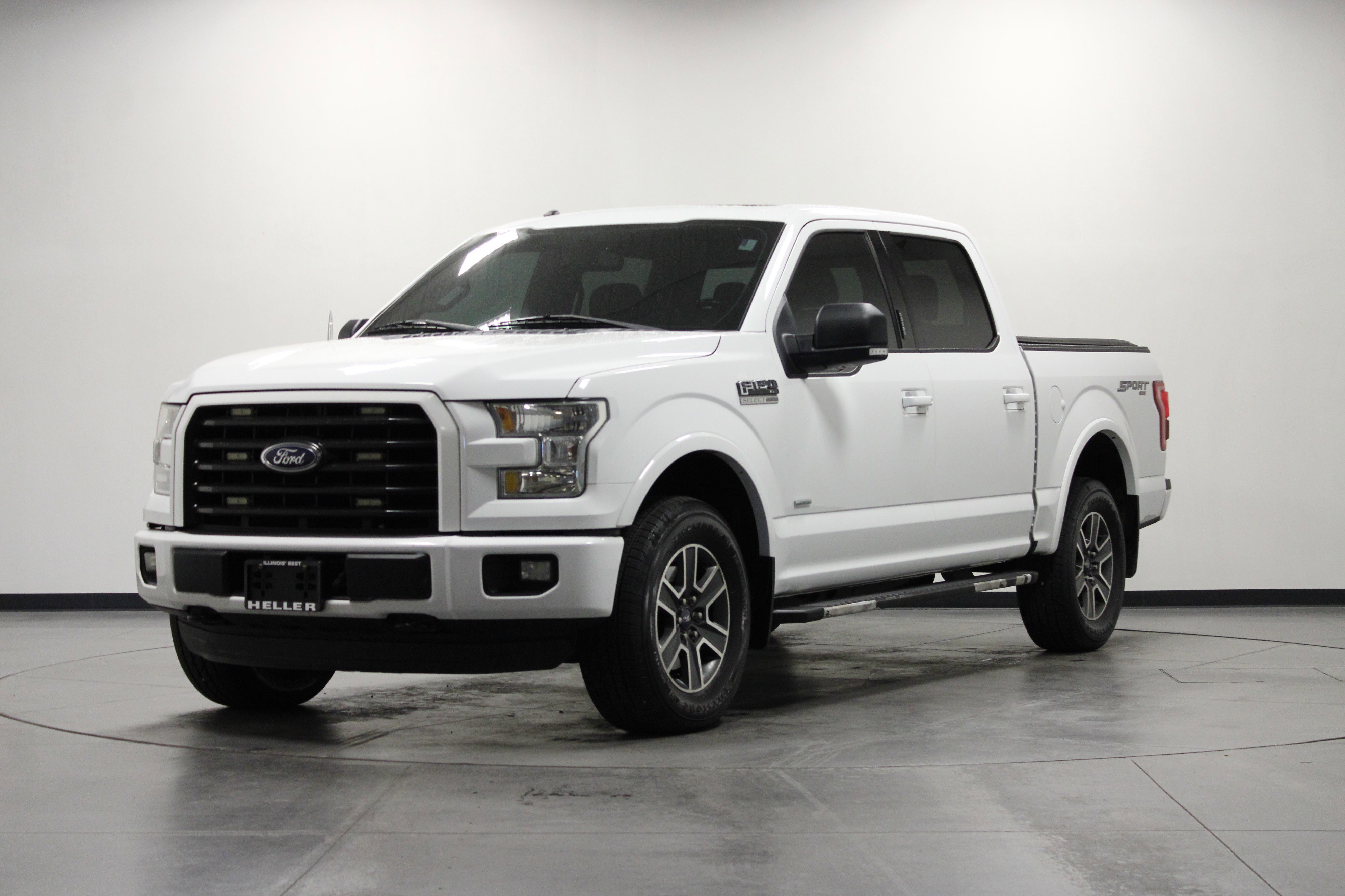 Used 2016 Ford F150 XLT w/ Equipment Group 302A Luxury image 8