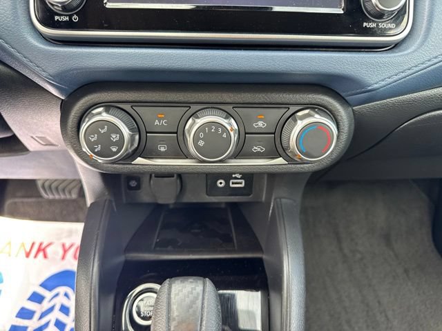 Used 2025 Nissan Versa SV FWD image 19