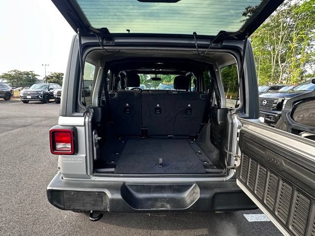 Used 2019 Jeep Wrangler Unlimited Sport S AWD/4WD image 16