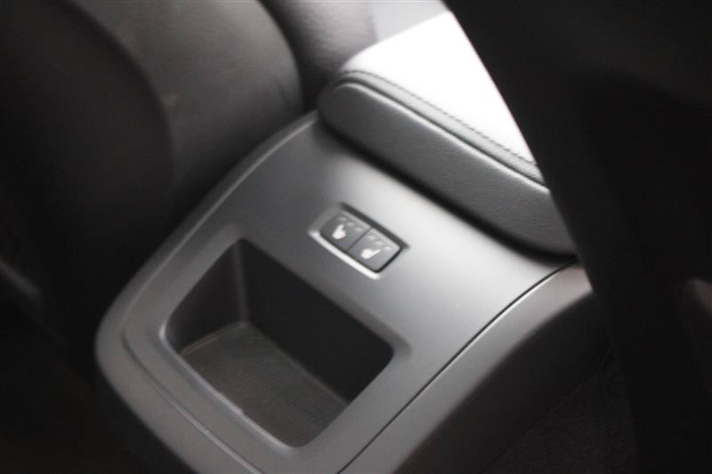 Used 2024 Volvo XC60 B5 Plus w/ Climate Package AWD/4WD image 15