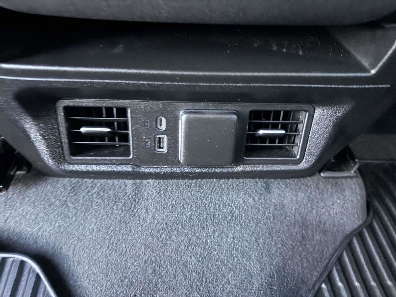 Used 2023 GMC Sierra 1500 Elevation image 22