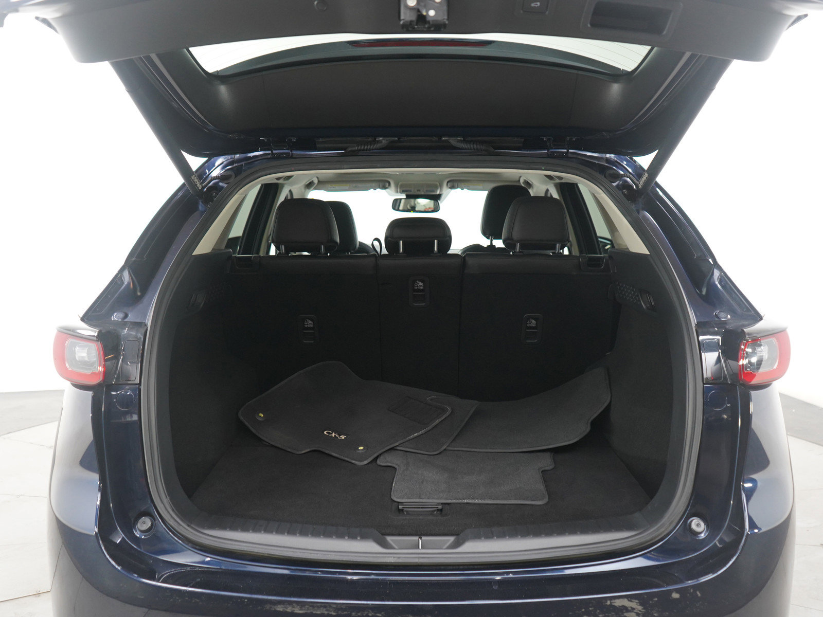 Used 2023 MAZDA CX-5 AWD 2.5 S w/ Premium Package image 16