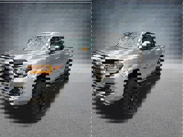 Used 2022 Toyota Tacoma SR5 image 14