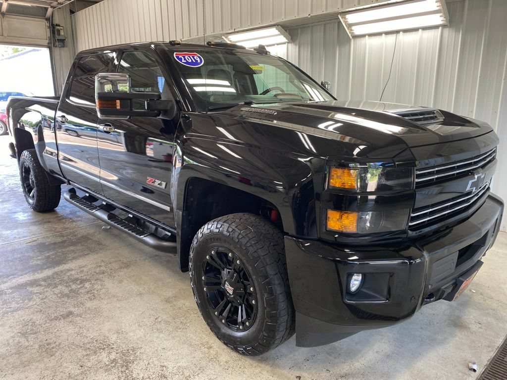 Used 2019 Chevrolet Silverado 3500 LTZ w/ Duramax Plus Package AWD/4WD image 5