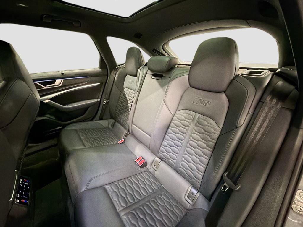 Used 2021 Audi RS 6 w/ Executive Package AWD/4WD image 25