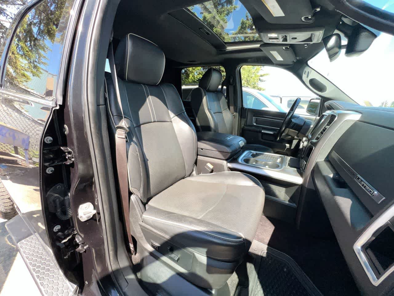 Used 2017 RAM 1500 Limited AWD/4WD image 28