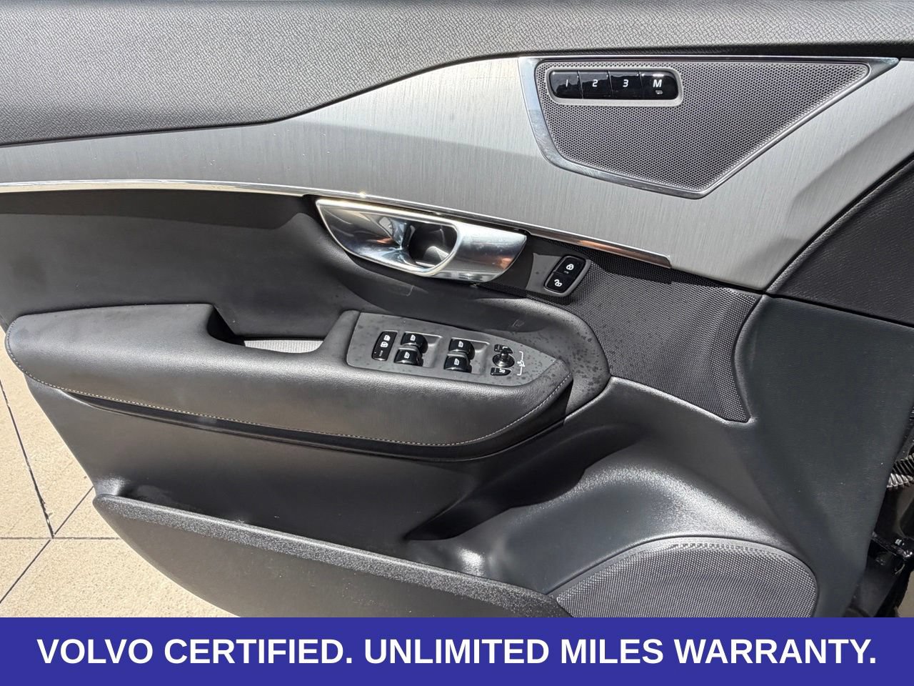 Certified 2025 Volvo XC90 B5 Core w/ Protection Package Premier AWD/4WD image 26