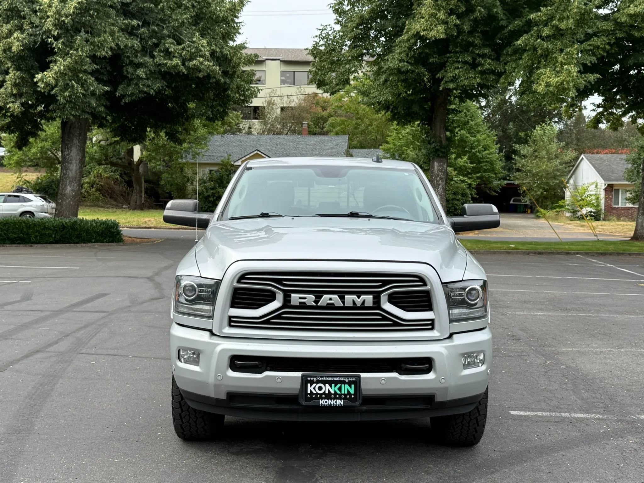 Used 2018 RAM 2500 Laramie w/ Sport Appearance Group AWD/4WD image 8
