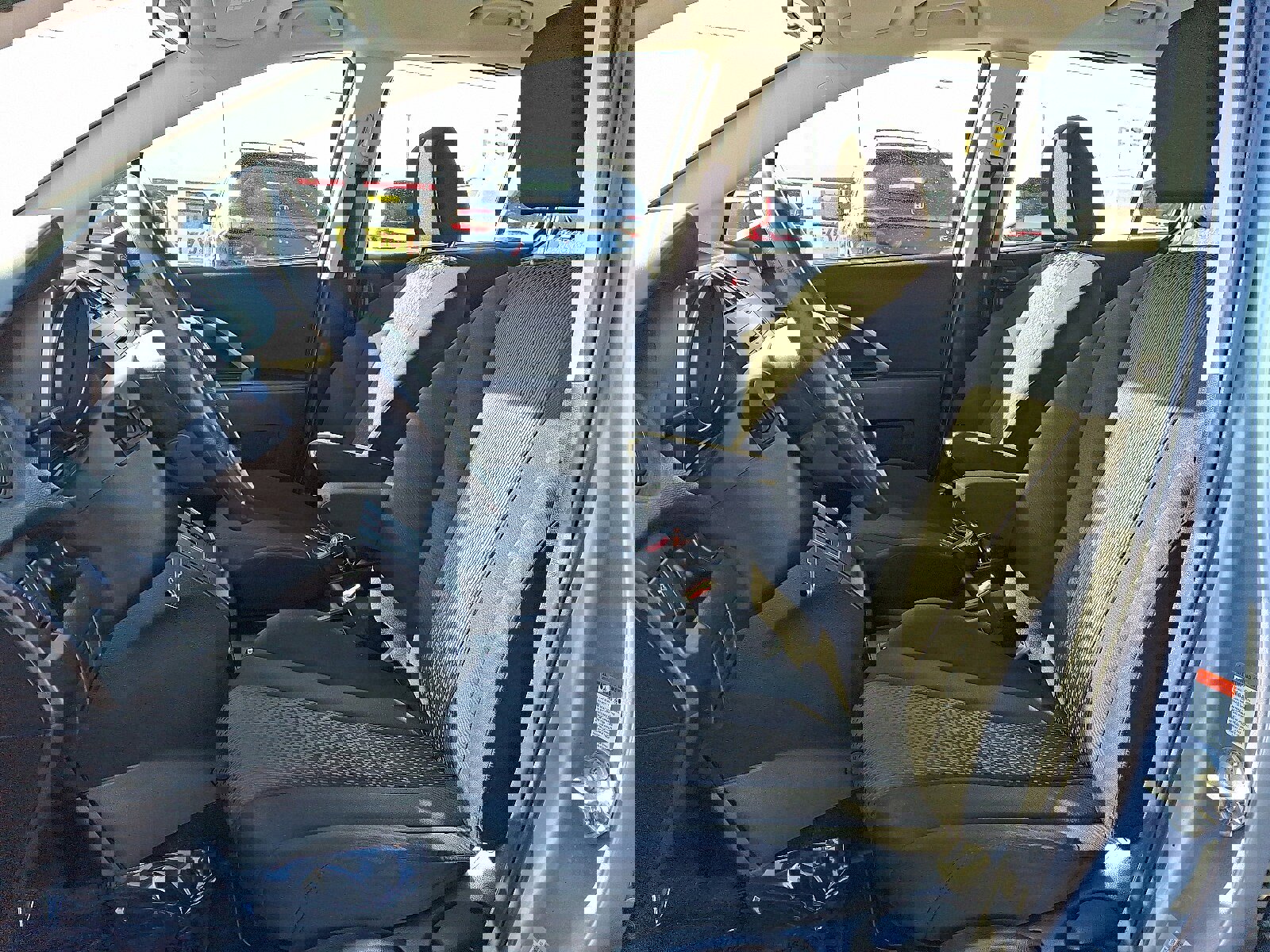 Used 2012 MAZDA MAZDA5 Sport image 13