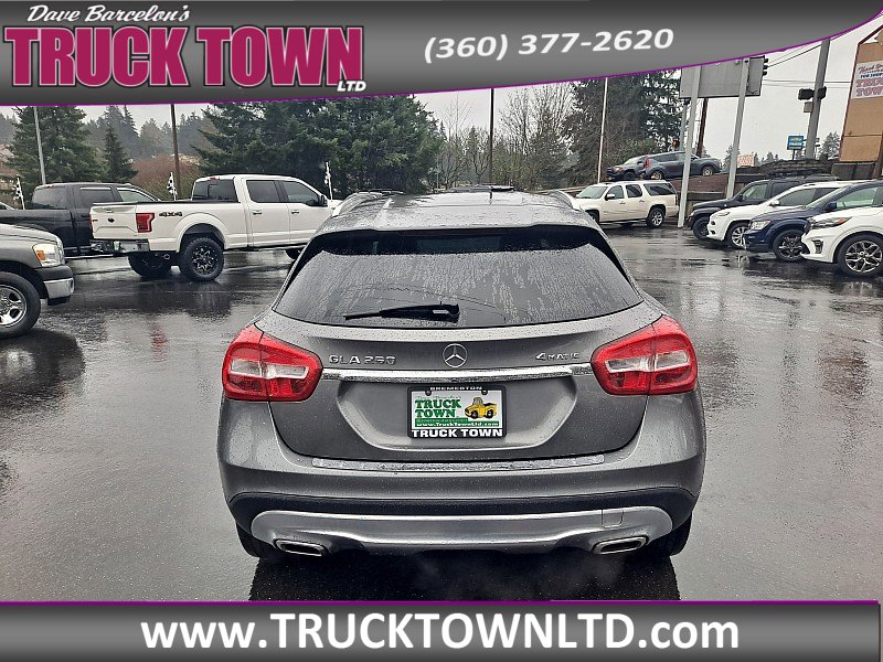 Used 2015 Mercedes-Benz GLA 250 4MATIC image 4