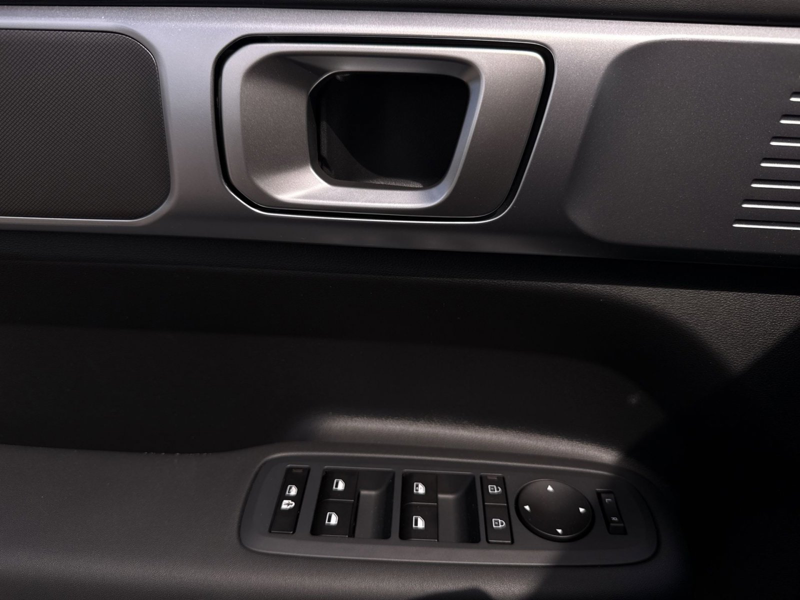 New 2026 Hyundai Santa Fe SE AWD/4WD image 15