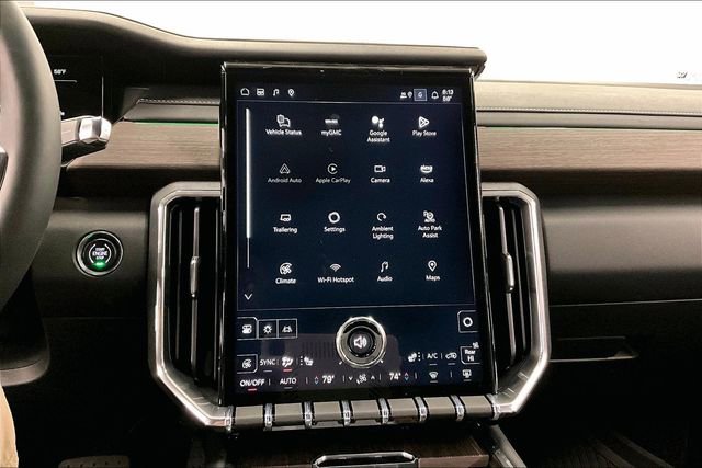 Used 2025 GMC Acadia Denali w/ Super Cruise Package image 29