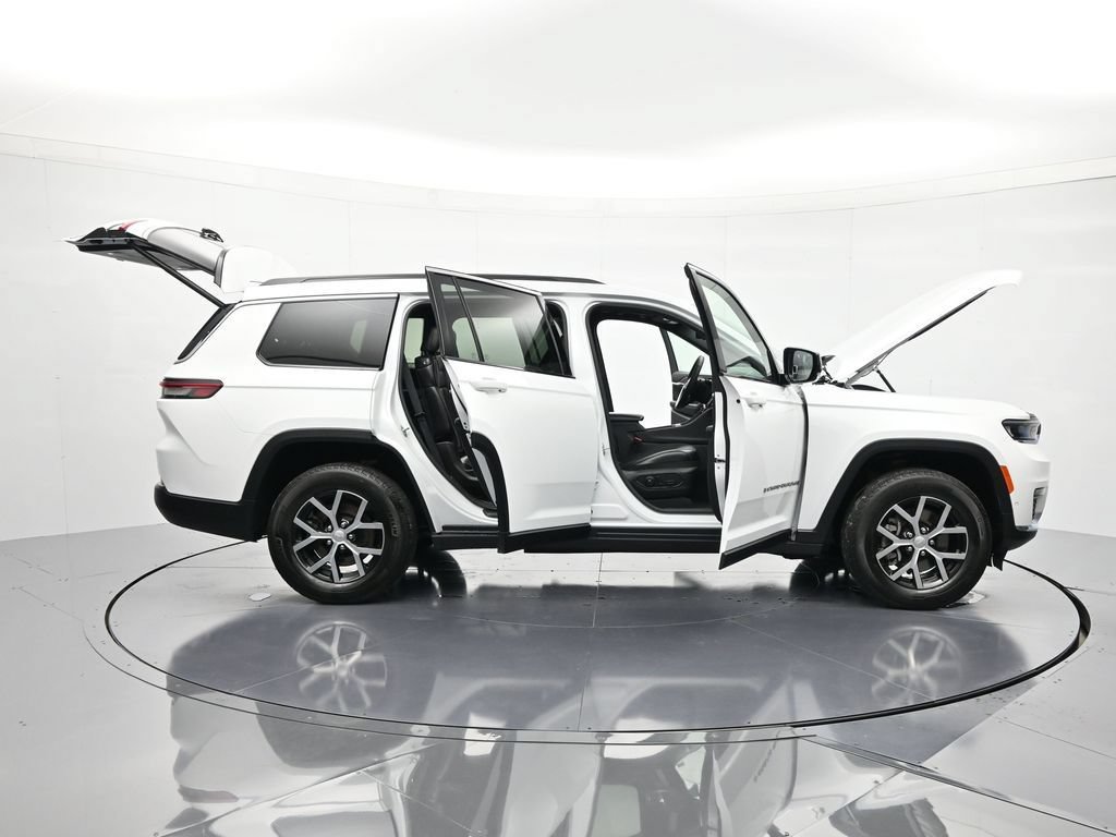 Used 2024 Jeep Grand Cherokee L Limited w/ Luxury Tech Group II AWD/4WD image 49