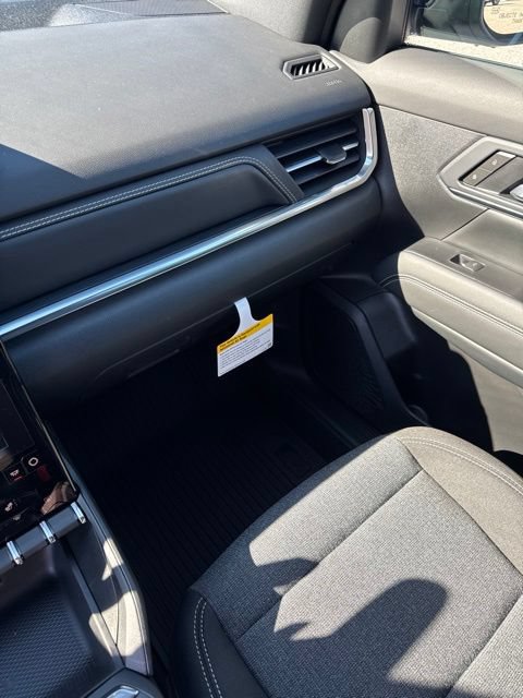 New 2027 GMC Terrain Elevation w/ LPO, Floor Liner Package AWD/4WD image 13