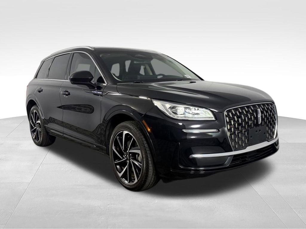 Used 2024 Lincoln Corsair Grand Touring AWD/4WD image 4