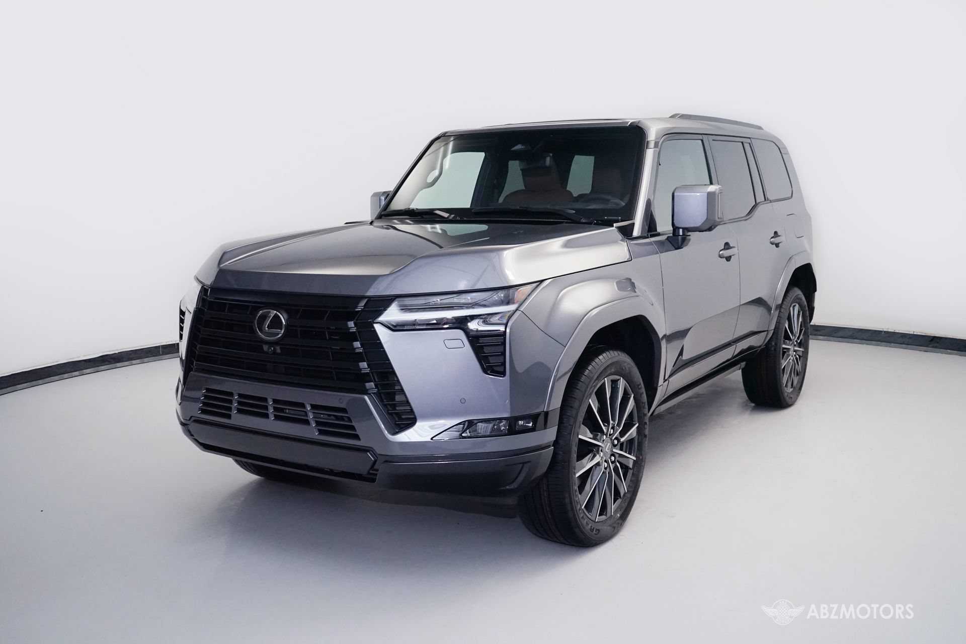 Used 2026 Lexus GX 550 w/ Cold Area Package AWD/4WD image 2