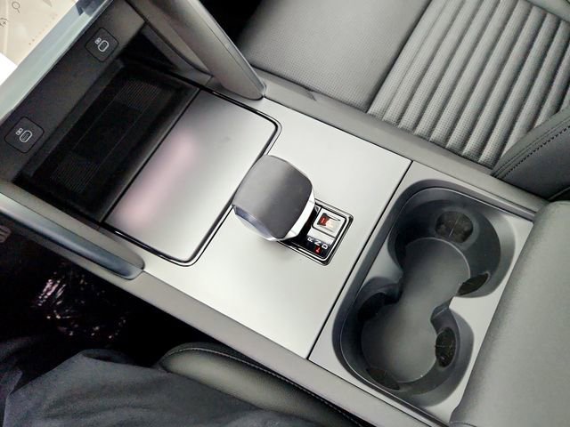 Certified 2025 Land Rover Discovery Sport S image 26