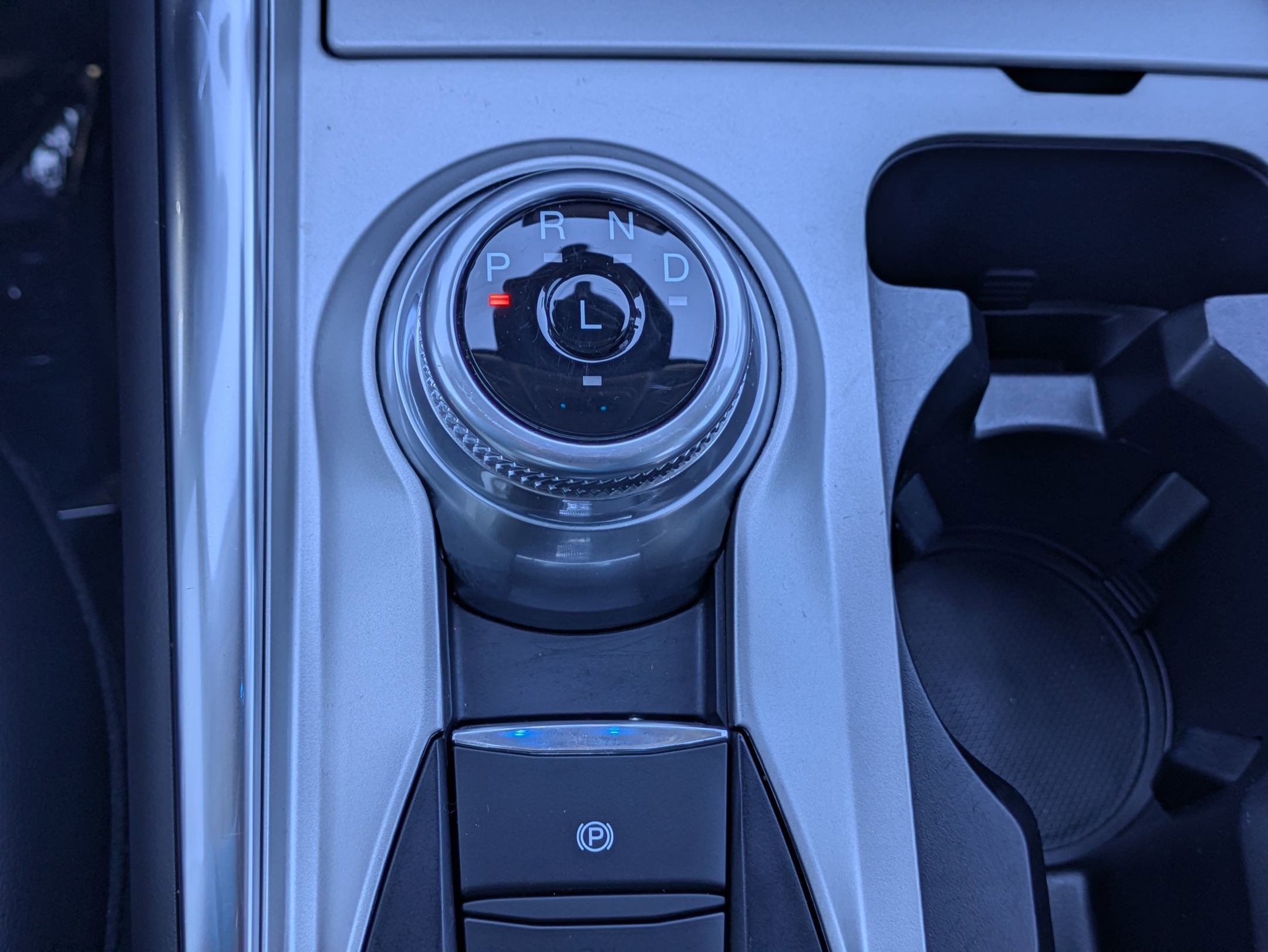 Used 2023 Ford Explorer XLT w/ Equipment Group 202A image 16