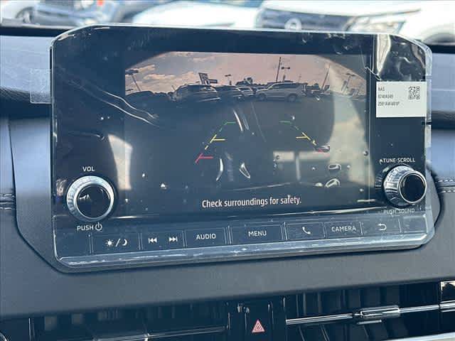 Used 2025 Mitsubishi Outlander ES AWD/4WD image 22