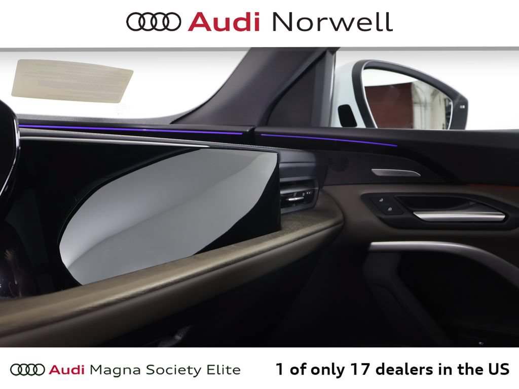 Used 2025 Audi Q5 Premium Plus w/ Premium Plus AWD/4WD image 8