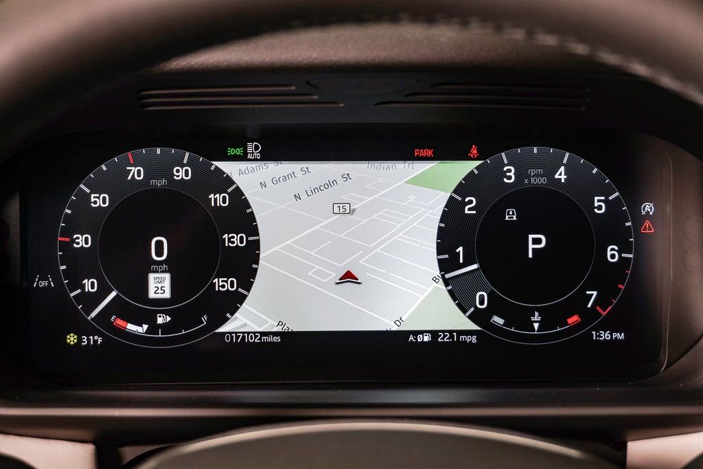 Used 2025 Land Rover Discovery S image 22