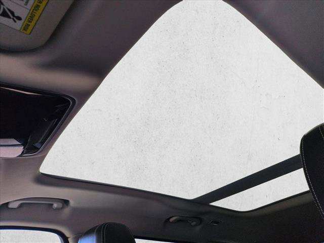 Used 2019 Land Rover Range Rover Velar S image 21