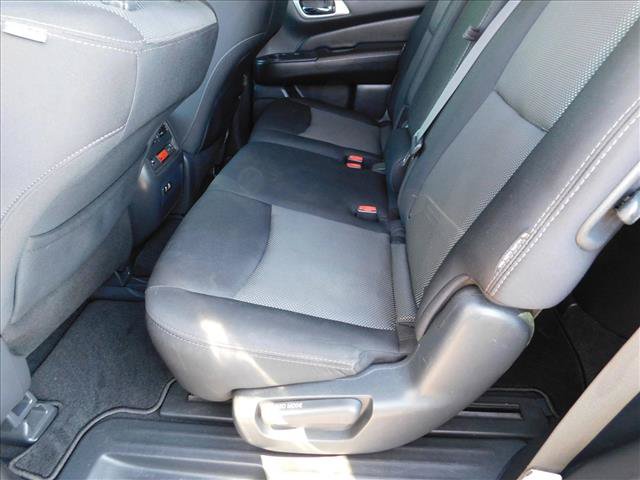 Used 2020 Nissan Pathfinder SV FWD image 25